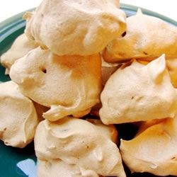 Chocolate Chip Meringue Drops