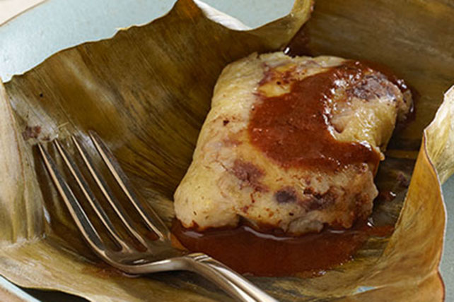 Black Bean Tamales with Mole