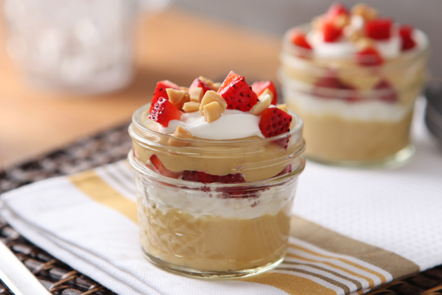 Peanut Butter & Strawberry Parfaits