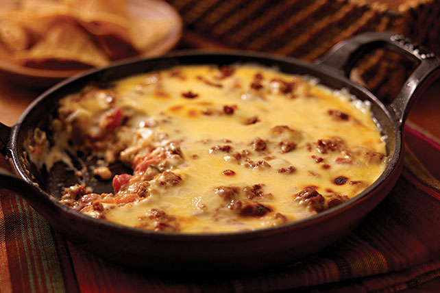 VELVEETA Queso Blanco Cheese Sauce Fundido