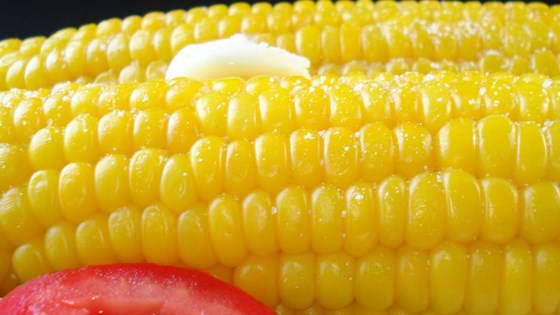 Corn On The Cob (Easy Cleaning and Shucking)