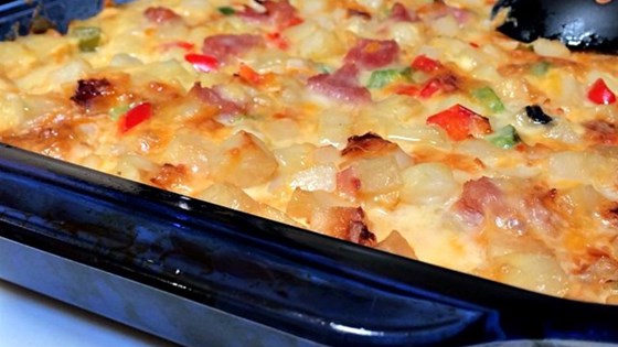 Cheesy Amish Breakfast Casserole