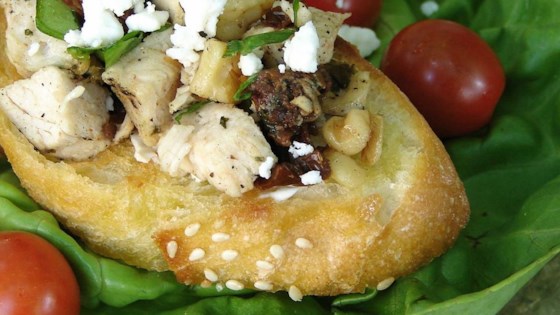 Chicken and Sun-Dried Tomato Bruschetta