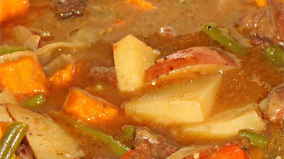 Mom's Portuguese Beef Stew