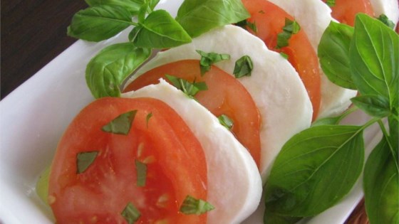 Tomato Mozzarella Salad