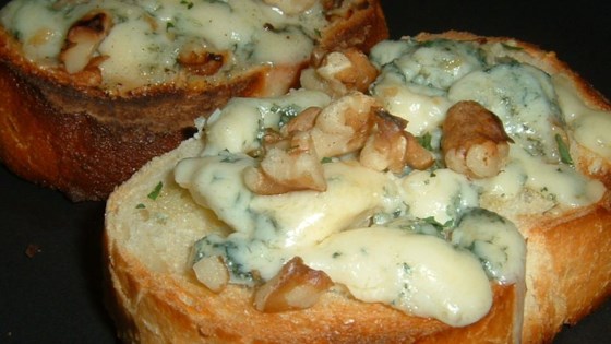 Blue Cheese Walnut Toasts